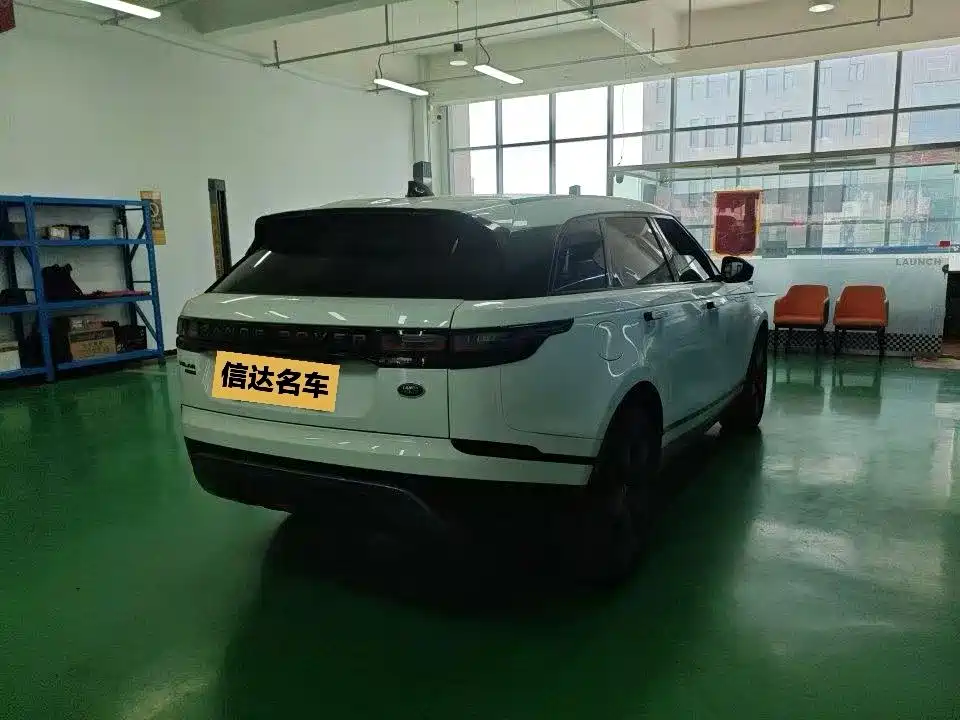 Land Rover Velar — миниатюра 2