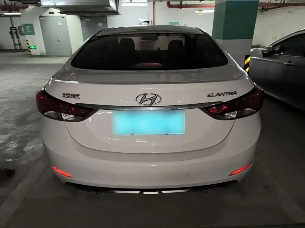 Hyundai Elantra Langdong — миниатюра 6