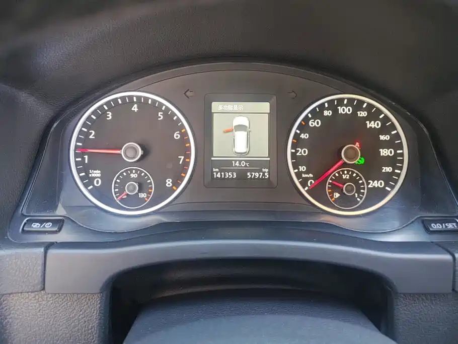 Volkswagen Tiguan — миниатюра 14