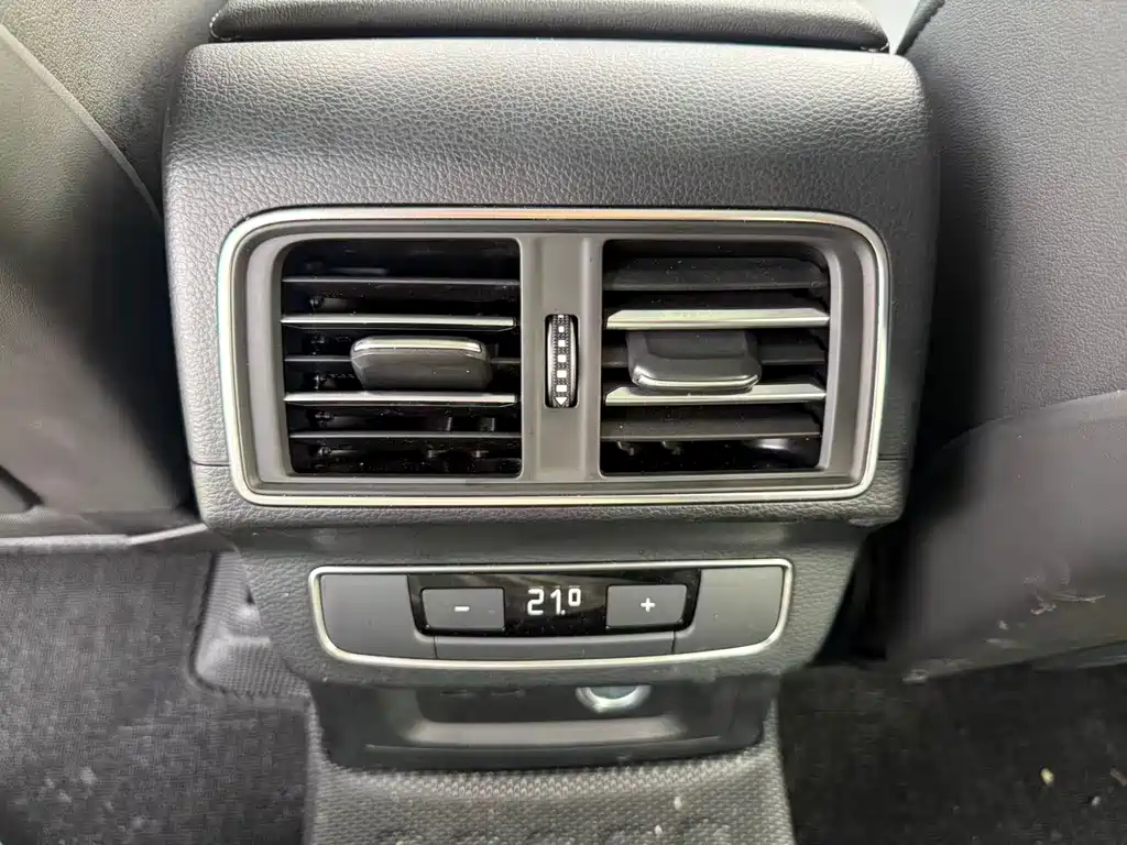 Audi Q5L — миниатюра 7