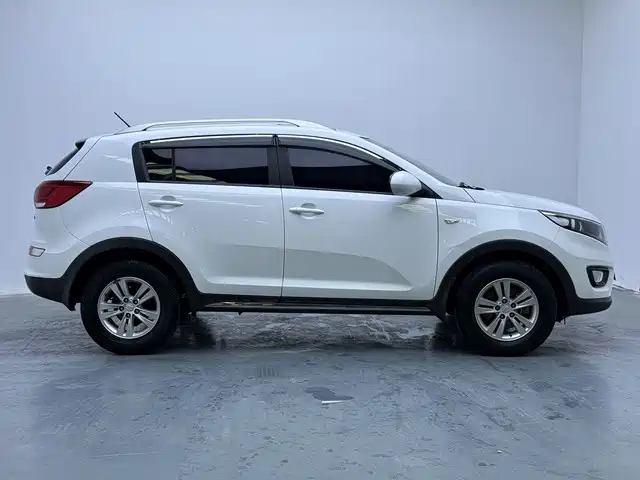 Kia Sportage — миниатюра 10