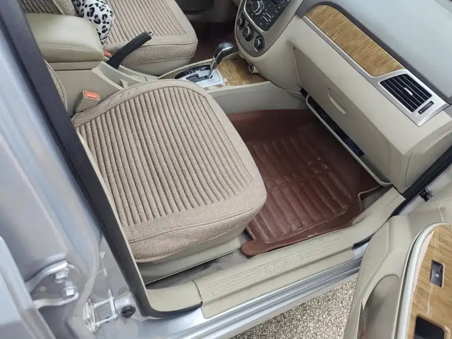 Buick Excelle — миниатюра 8