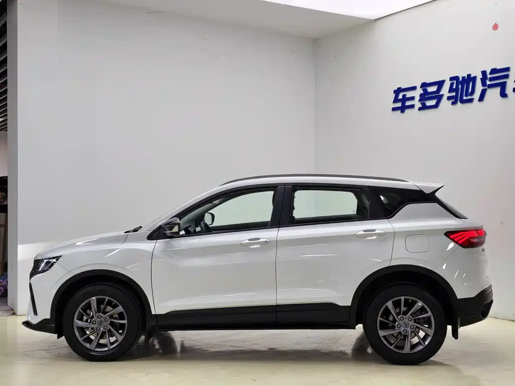 Geely Binyue — миниатюра 4