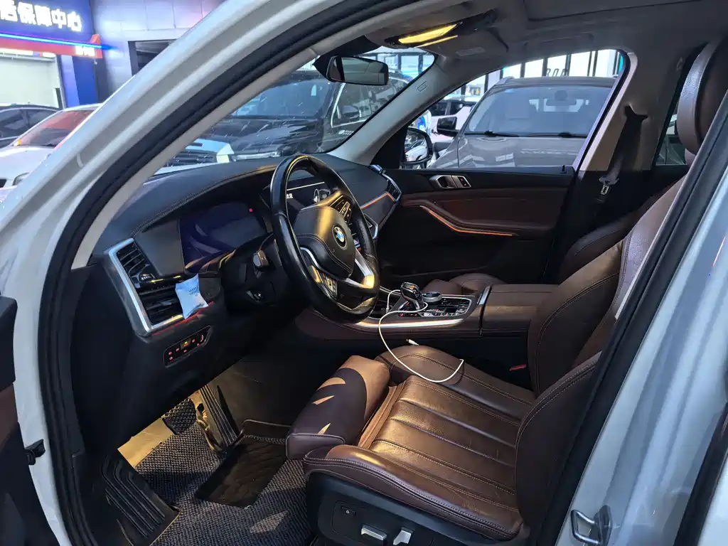 BMW X5 2021 xDrive30i M Sport