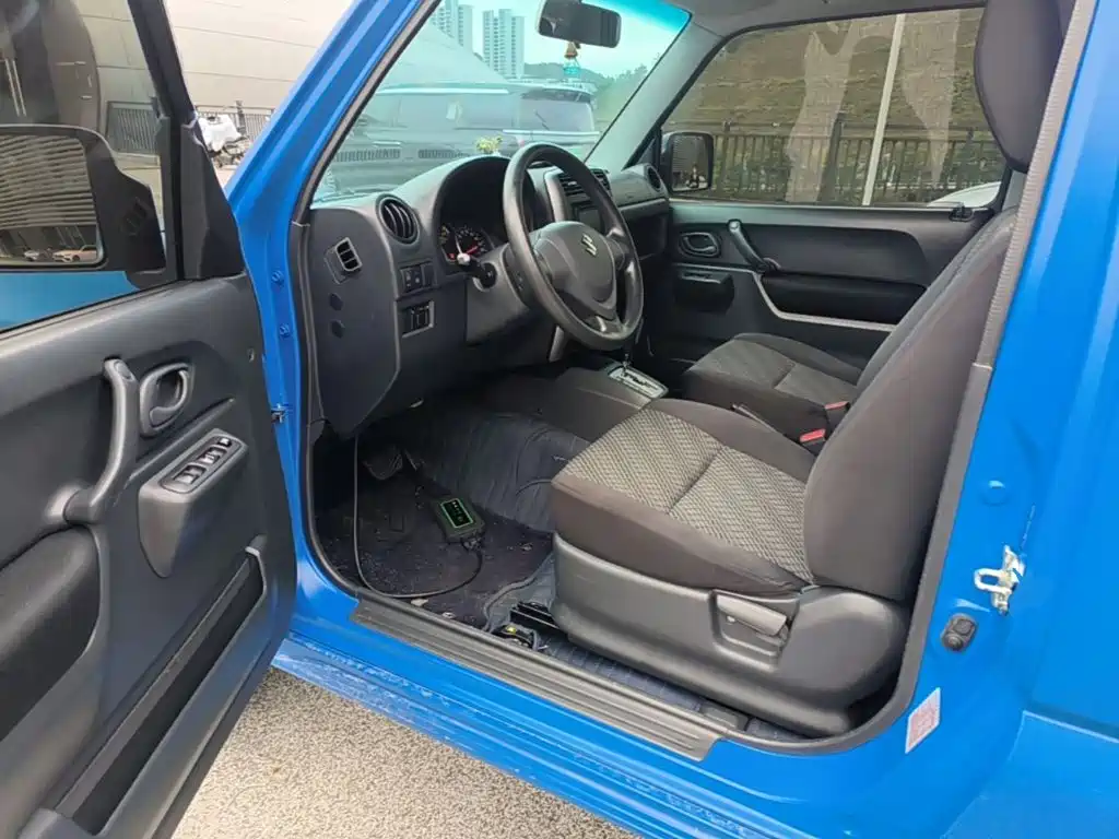 Suzuki Jimny — миниатюра 16