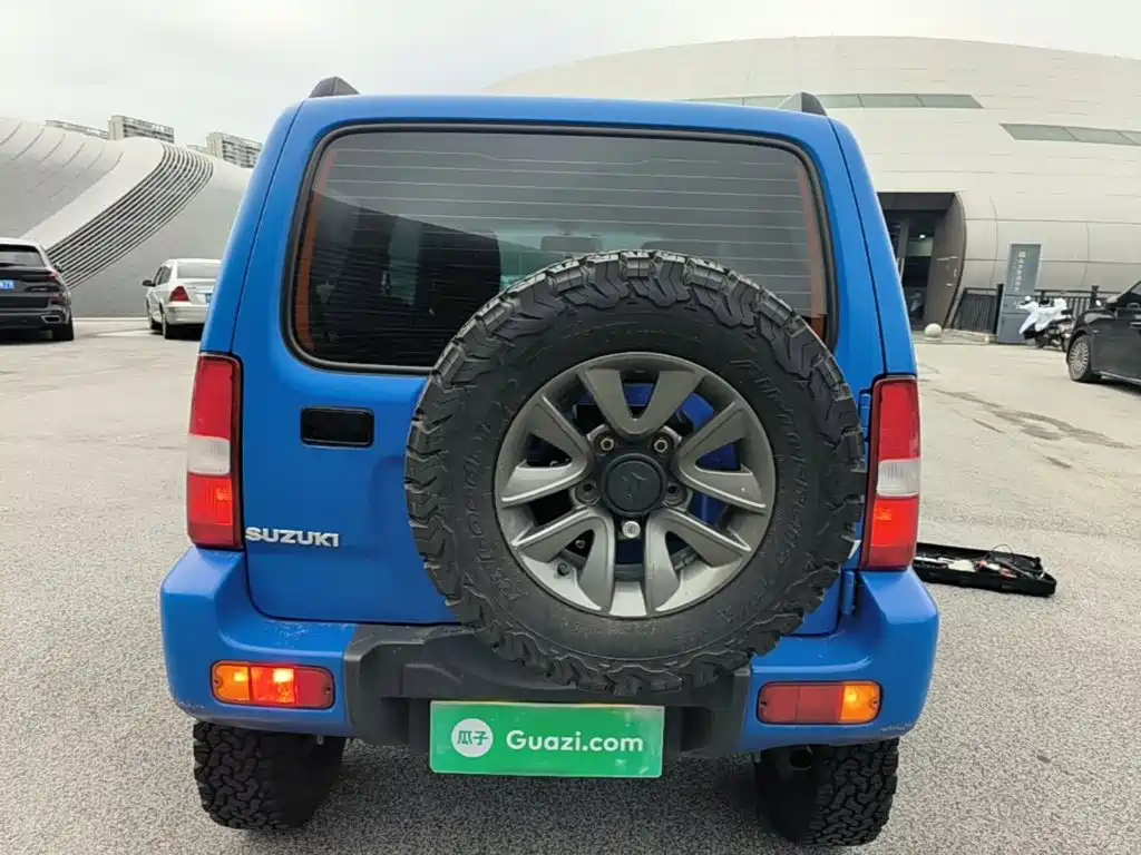 Suzuki Jimny — миниатюра 6