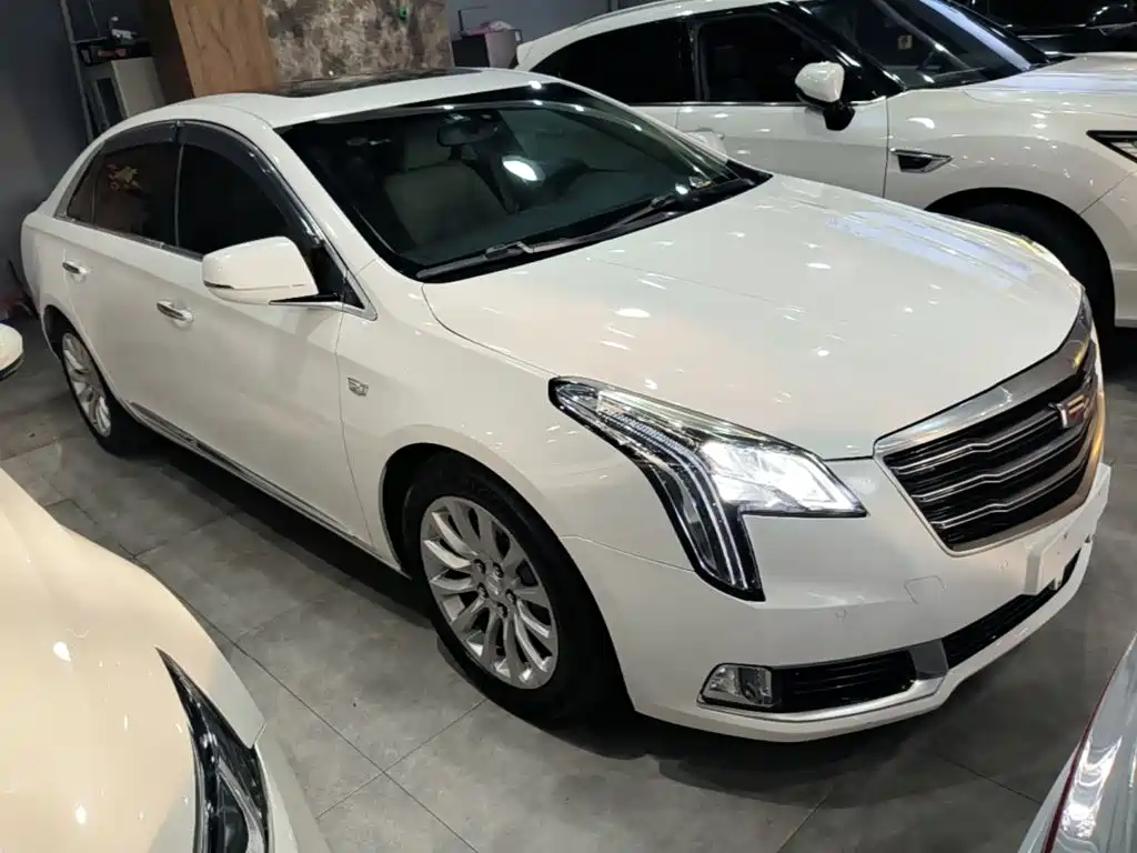 Cadillac XTS — миниатюра 4