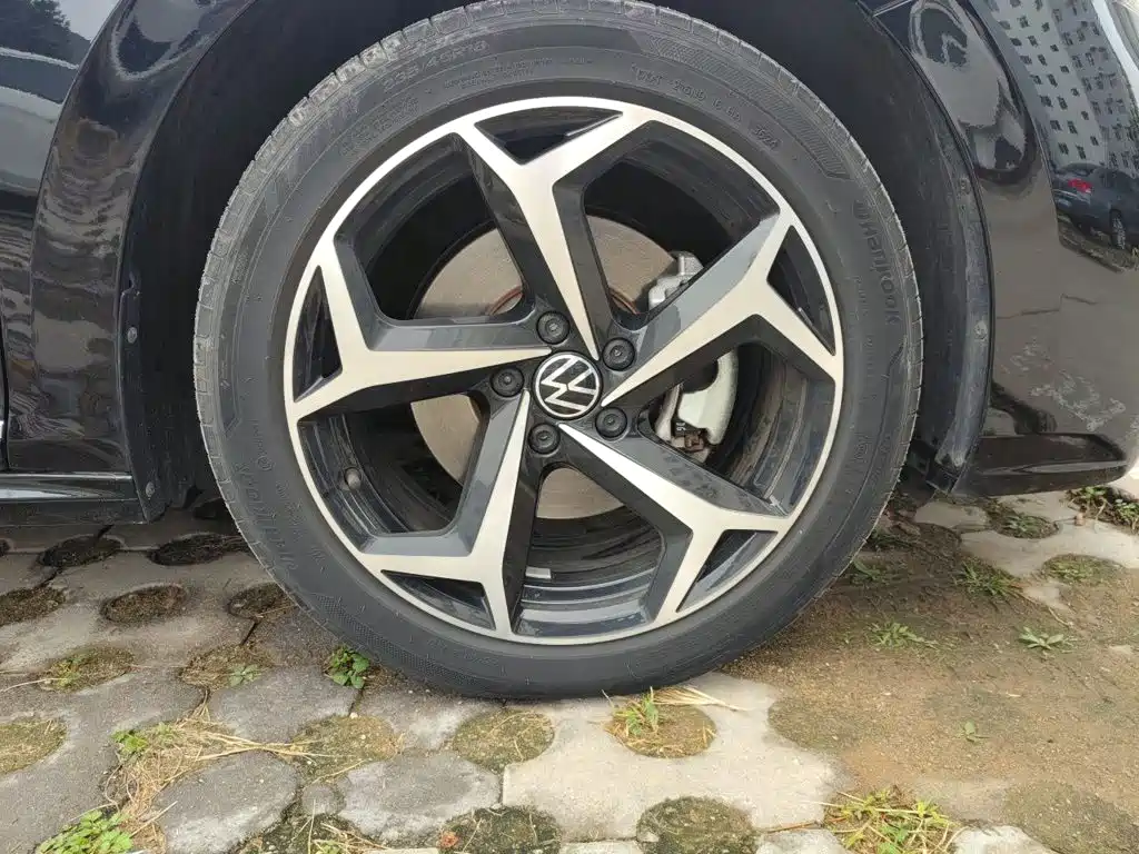Volkswagen Passat — миниатюра 8