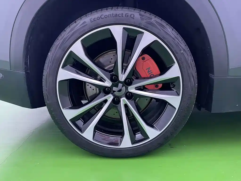 NIO ES8 — миниатюра 13
