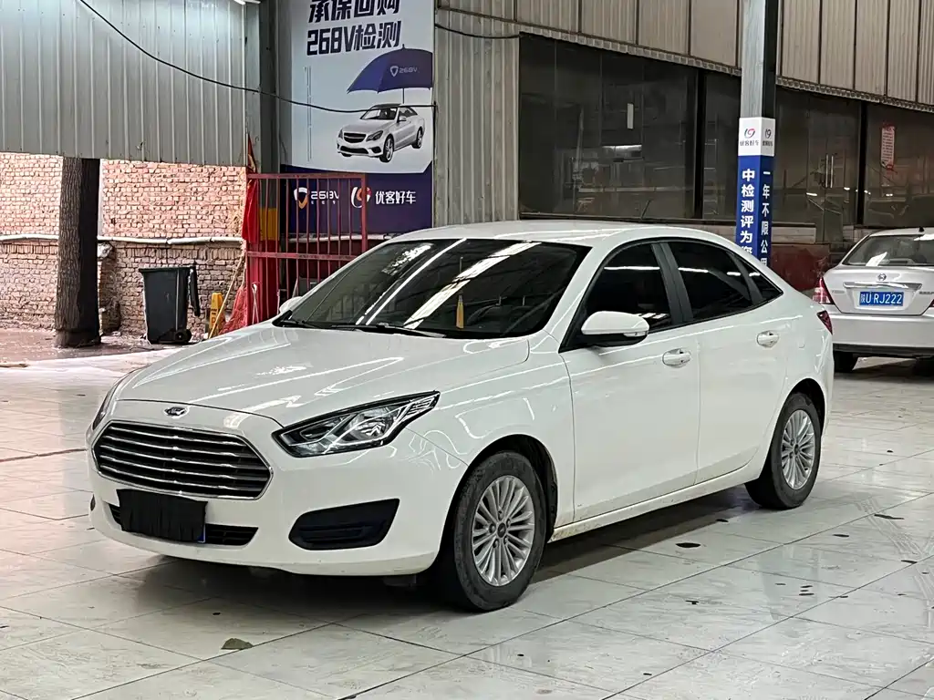 Ford Escort 2018