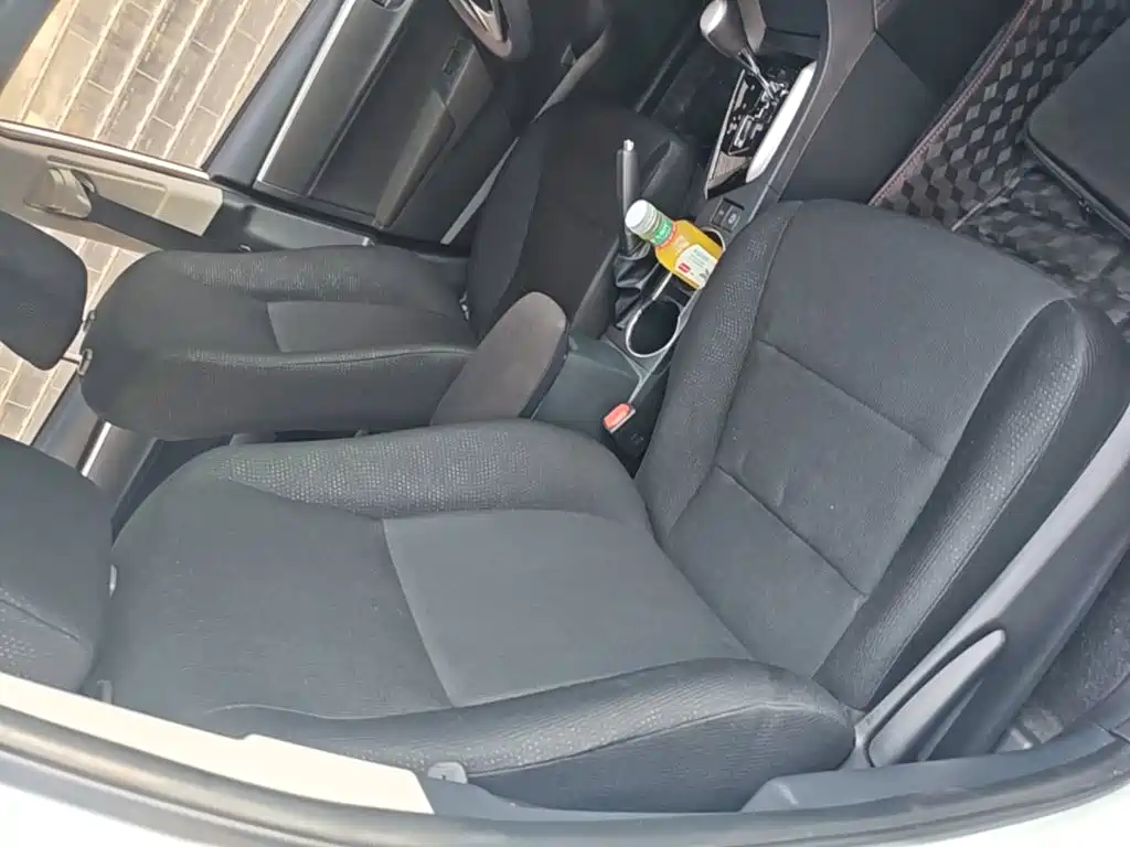 Toyota Corolla — миниатюра 25