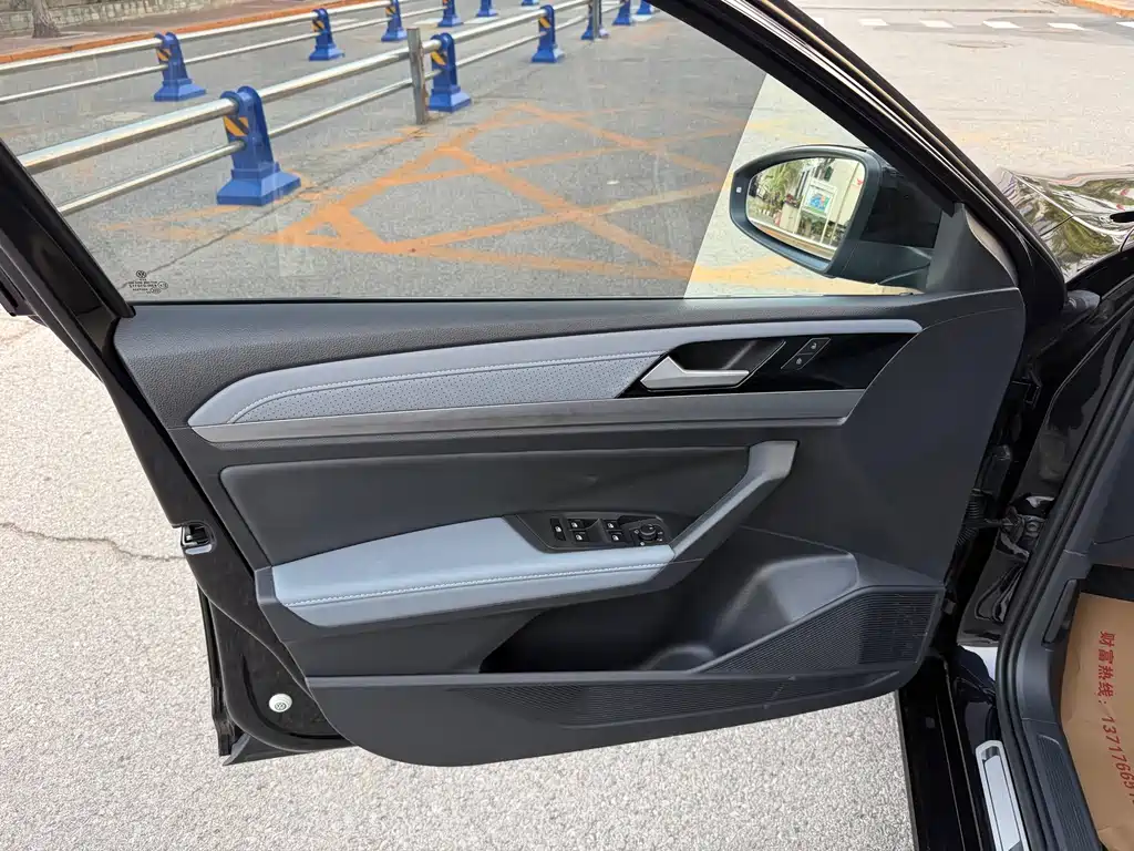 Volkswagen Lavida — миниатюра 12