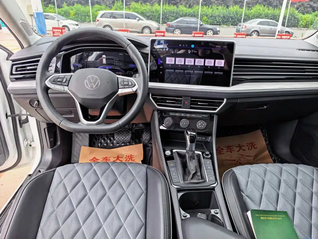 Volkswagen Sagitar — миниатюра 5