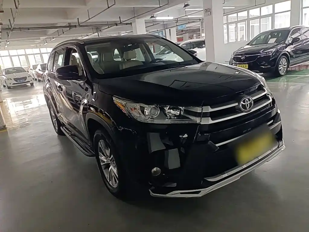 Toyota Highlander — миниатюра 4