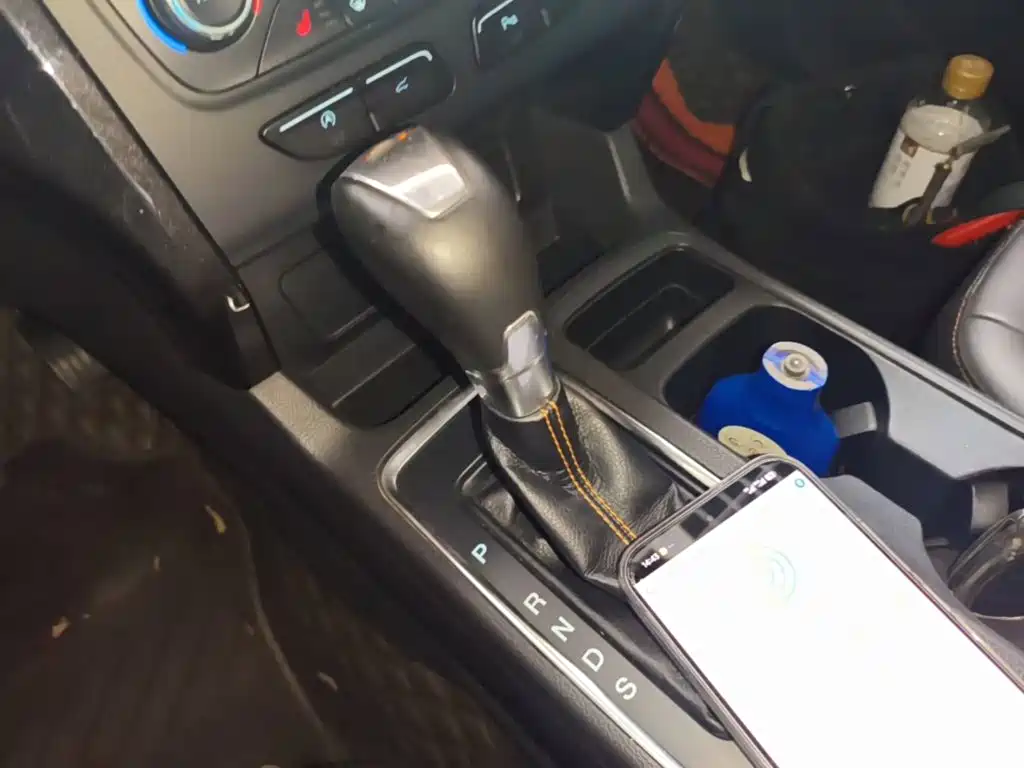 Ford Kuga — миниатюра 14