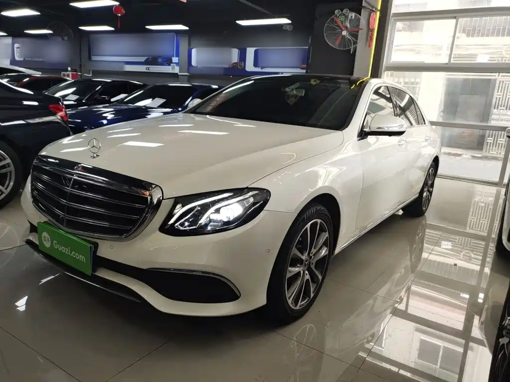 Mercedes-Benz E-Class E 2019 E 300 L Fashion