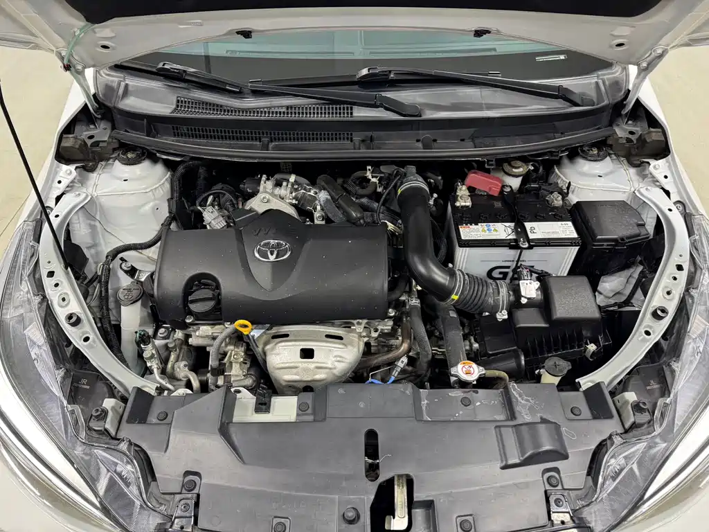 TOYOTA YARIS L ZHIXUAN