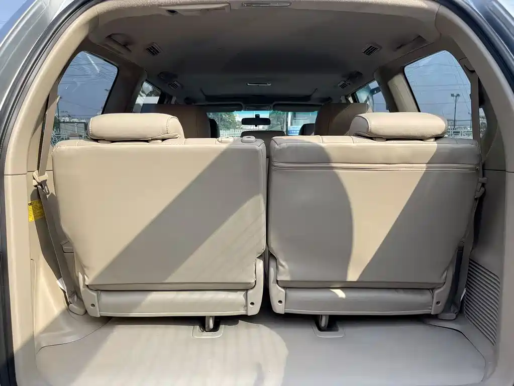 Toyota Prado — миниатюра 17