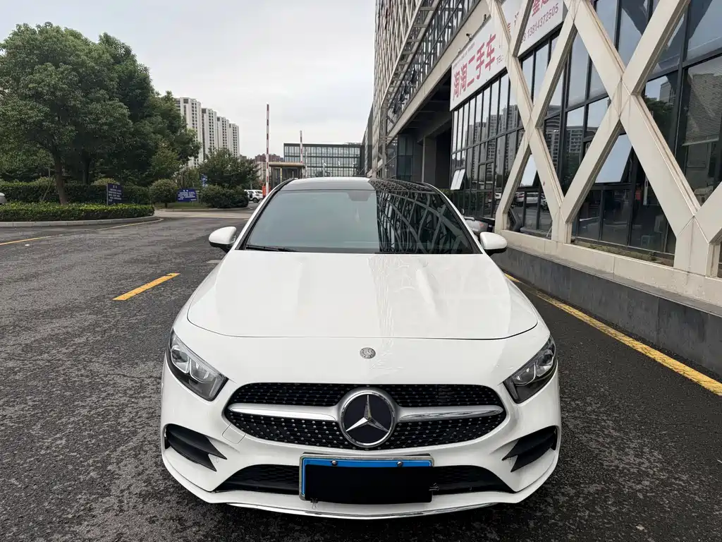 Mercedes-Benz A-Class — миниатюра 2
