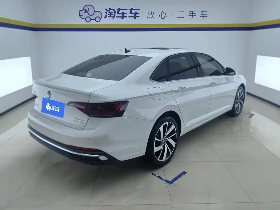Volkswagen Sagitar — миниатюра 3