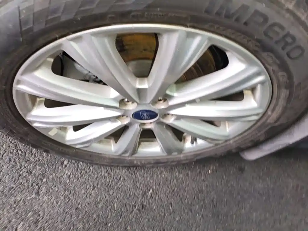 Ford Kuga — миниатюра 23