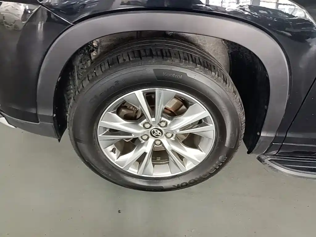 Toyota Highlander — миниатюра 23