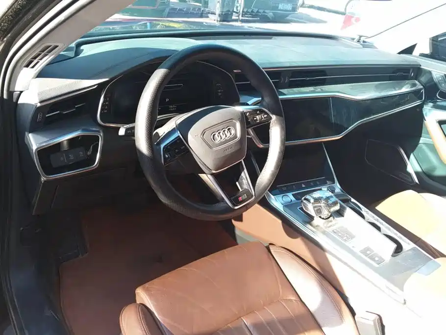 Audi A6L — миниатюра 12