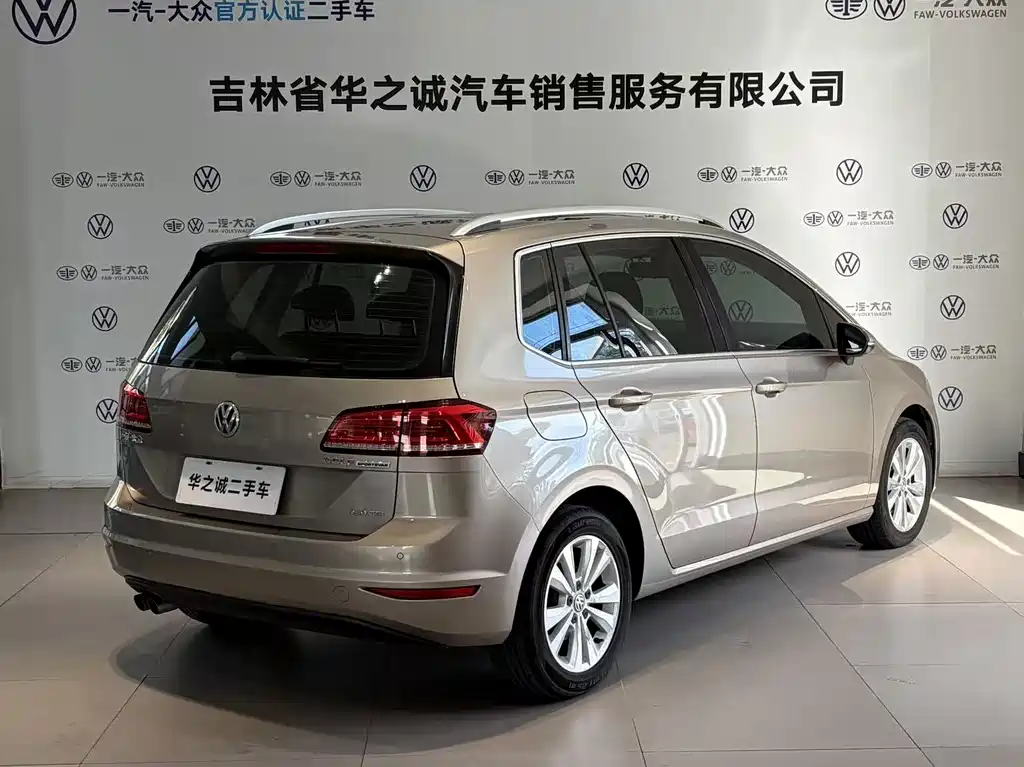 Volkswagen Golf Sportsvan — миниатюра 7