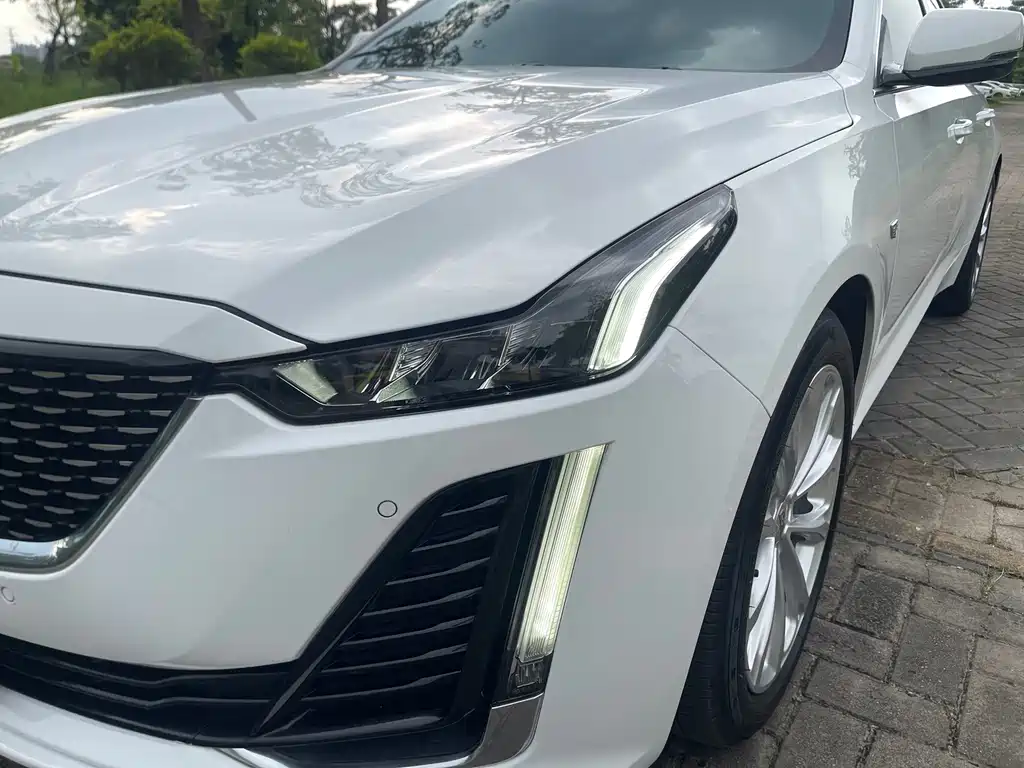 Cadillac CT5 — миниатюра 23
