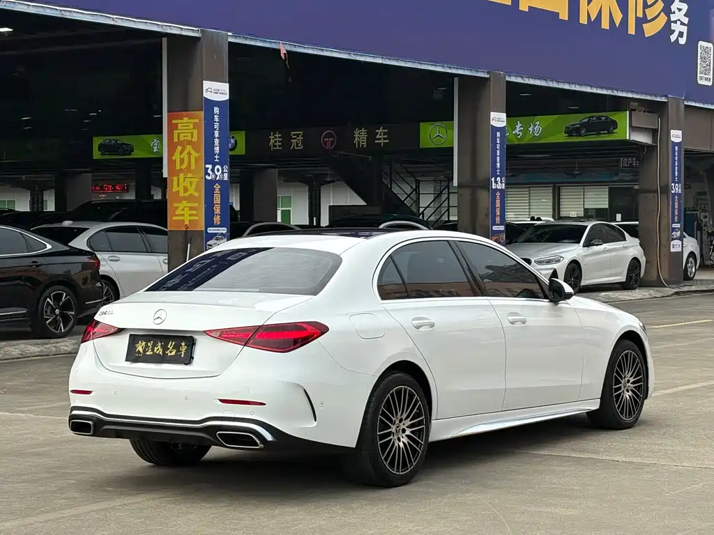 Mercedes-Benz C-Class — миниатюра 17