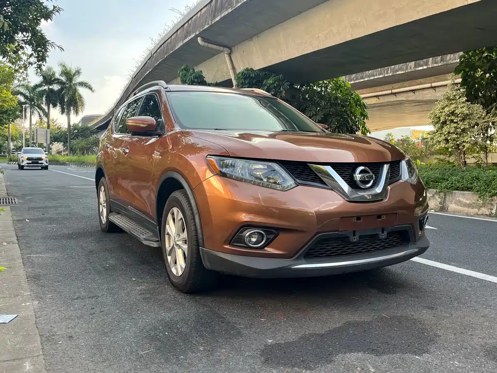 Nissan X-Trail — миниатюра 3