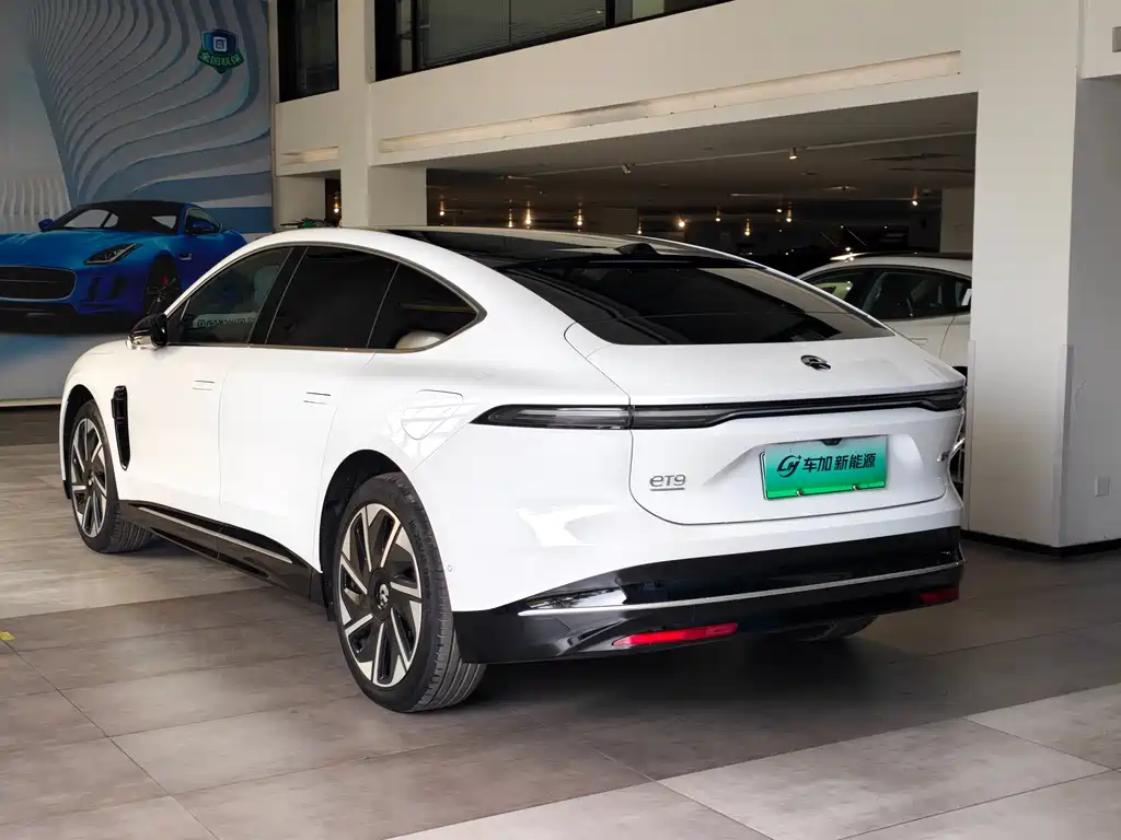 NIO ET9 2025 102kWh