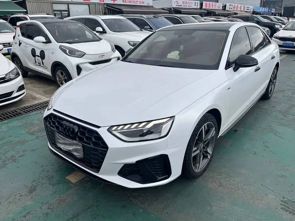 Audi A4L 2021