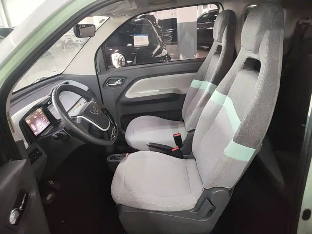 Wuling MINIEV — миниатюра 15