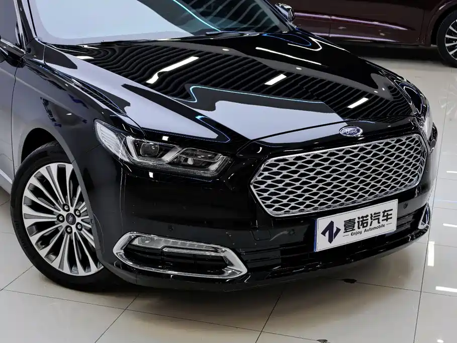 Ford Taurus — миниатюра 11