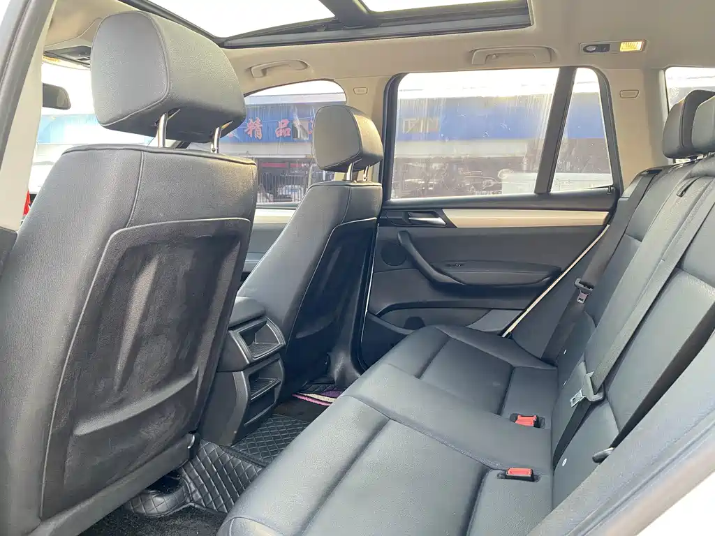 BMW X3 (Import) — миниатюра 6