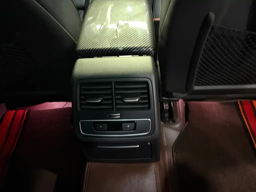 Audi A4L — миниатюра 16