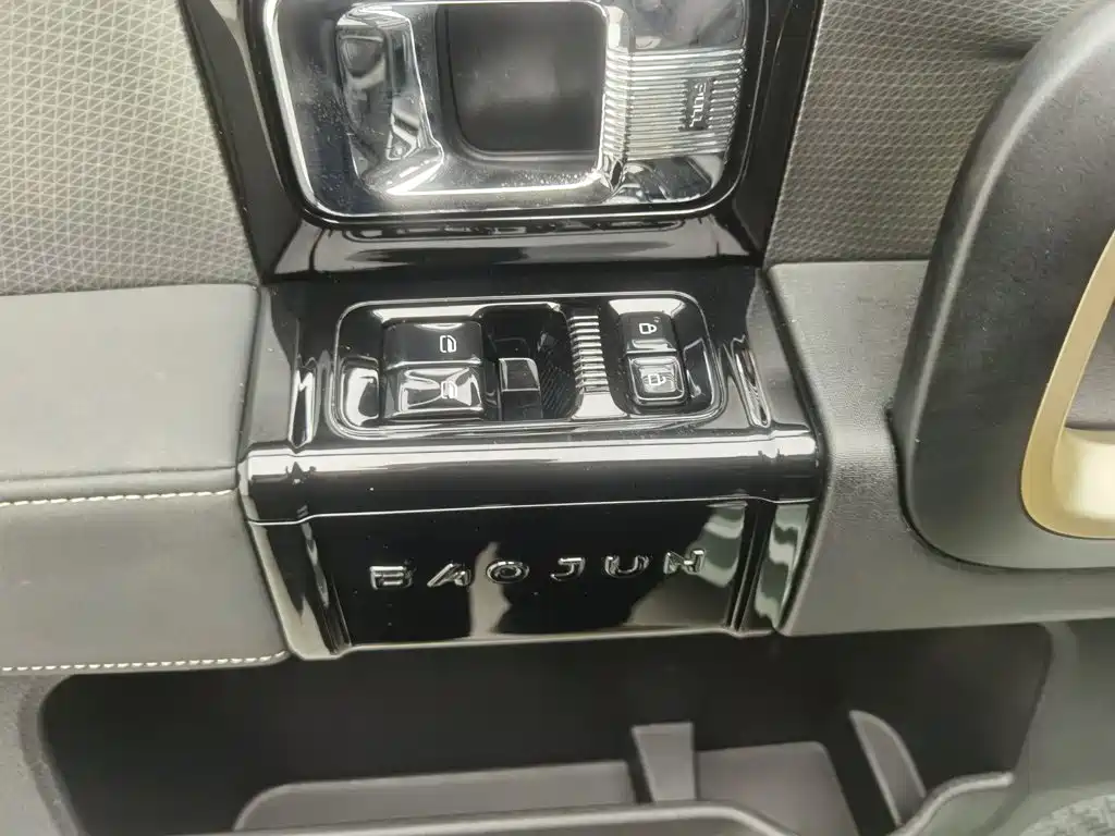 Baojun KiWi EV — миниатюра 9