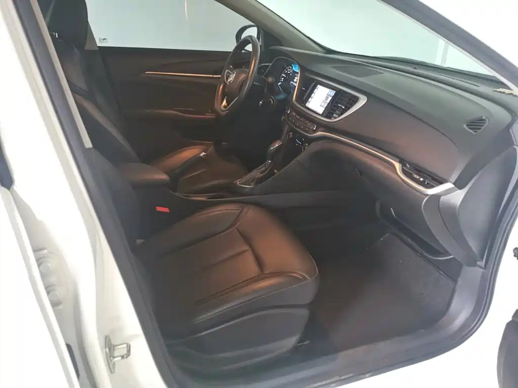 Buick Excelle — миниатюра 7