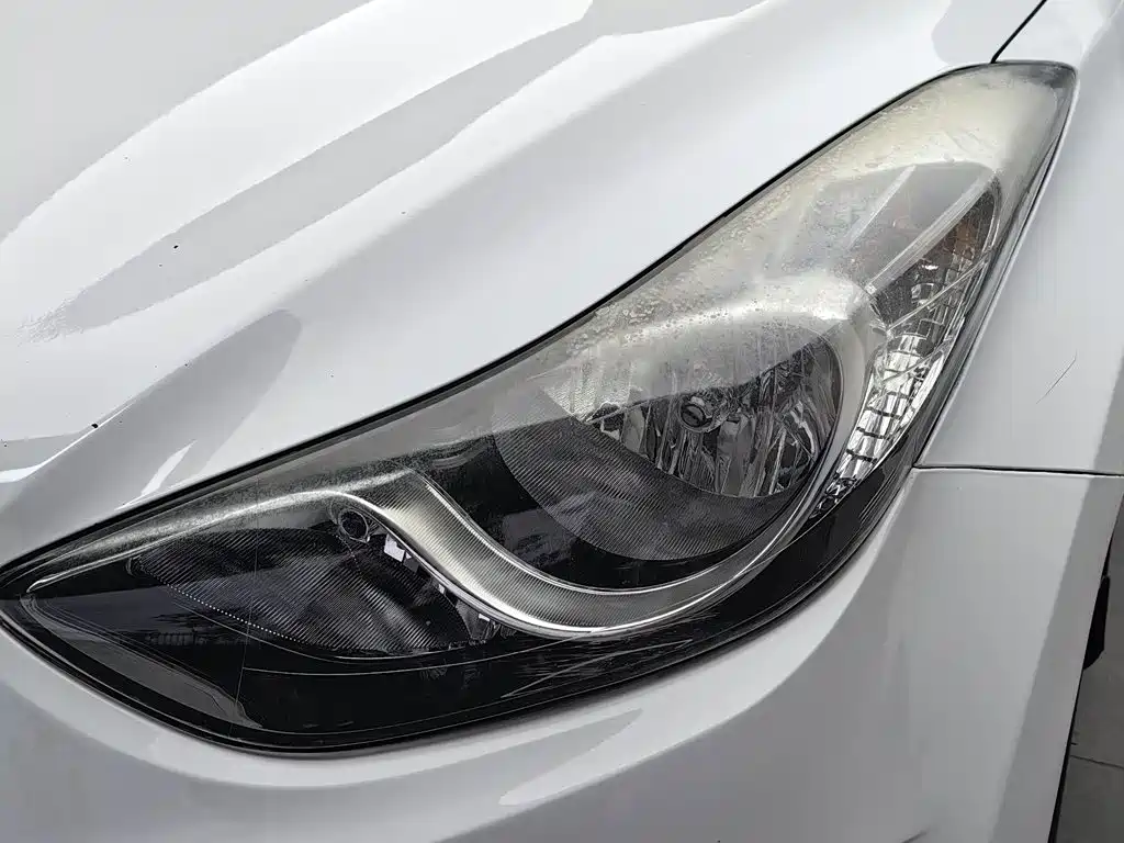 Hyundai Elantra Langdong — миниатюра 7