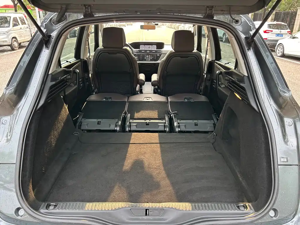 Citroen C4 Picasso — миниатюра 20