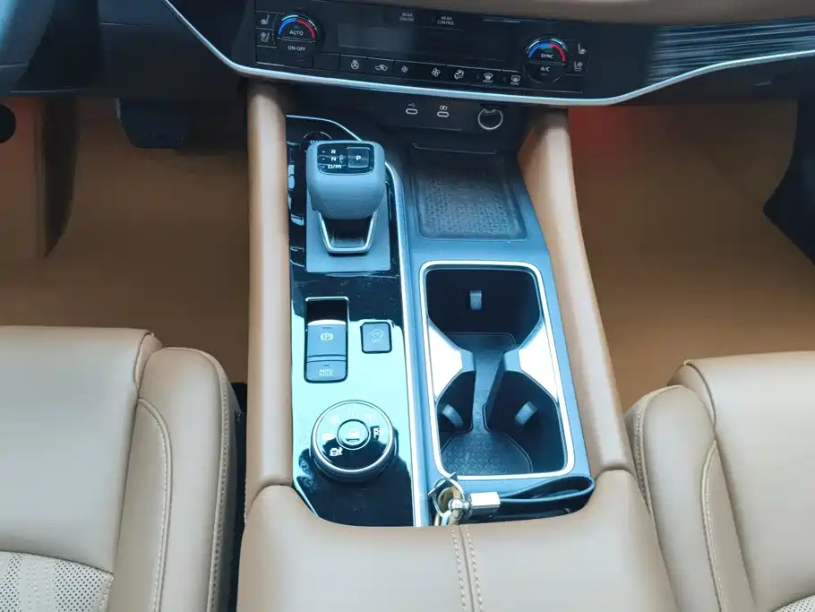 Nissan Teramont — миниатюра 16