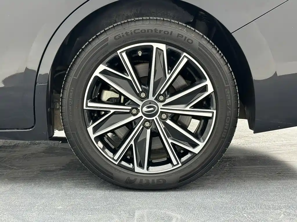 GAC Motor Trumpchi E8 PHEV — миниатюра 30