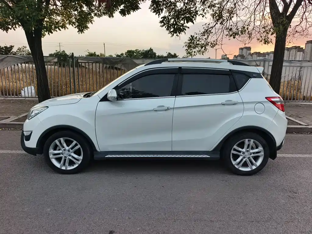 Changan CS35 — миниатюра 7