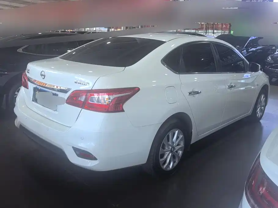 Nissan Sylphy — миниатюра 3