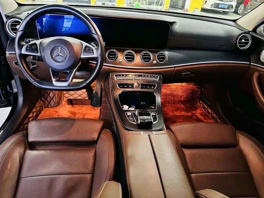 Mercedes-Benz E-Class E 2018 E 200 L Sport