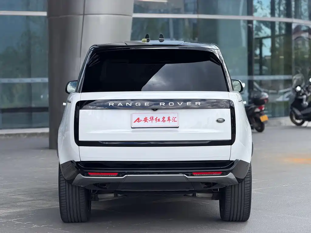 Land Rover Range Rover — миниатюра 4