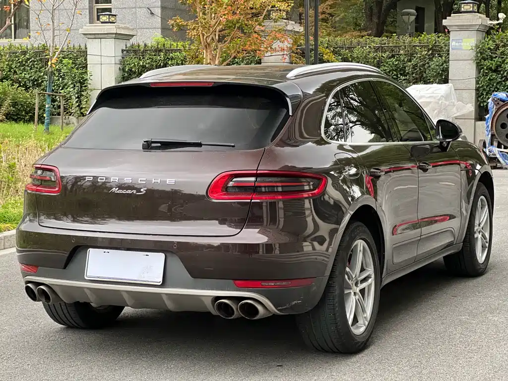Porsche Macan — миниатюра 6