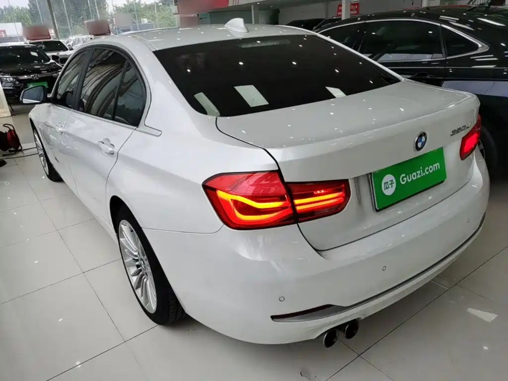 BMW 3 Series — миниатюра 5