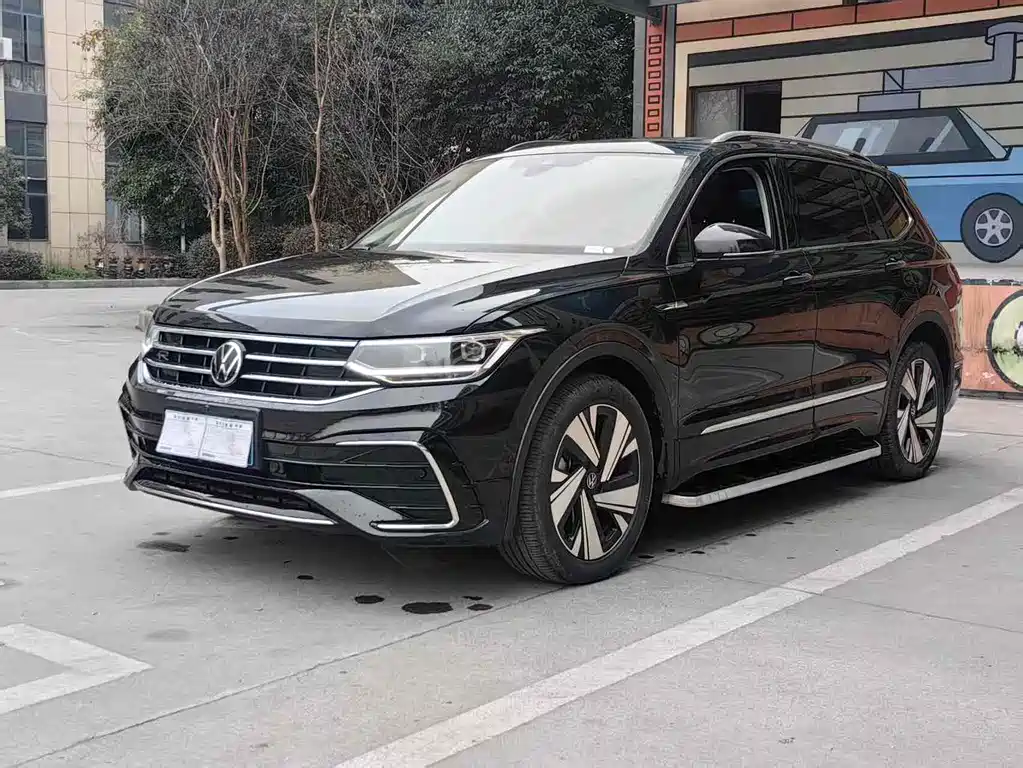 Volkswagen Tiguan L 2023